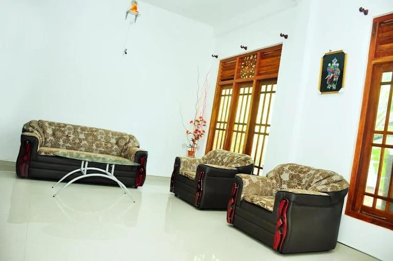 Randu Homestay And Restaurant Tangalle Exterior photo