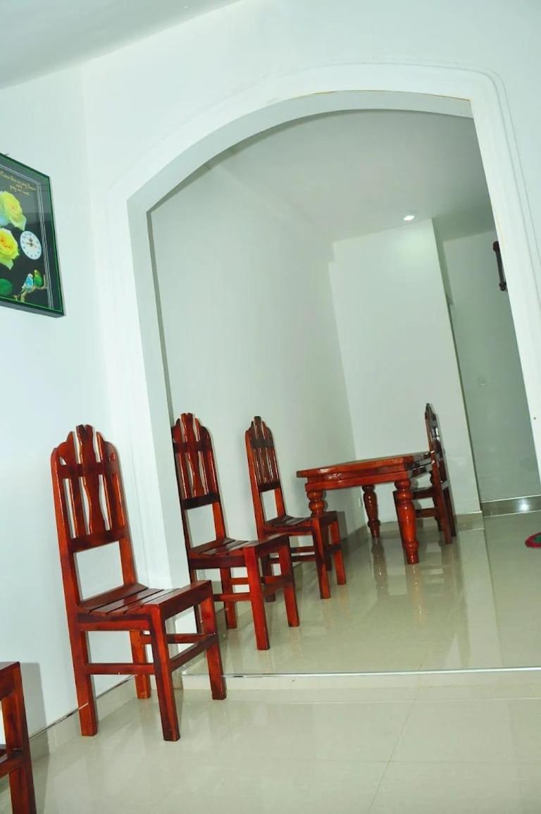 Randu Homestay And Restaurant Tangalle Room photo