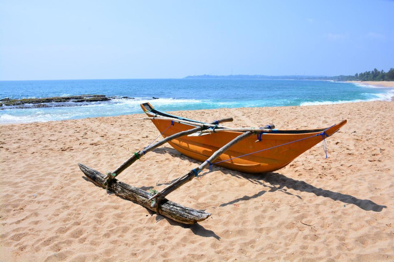 Randu Homestay And Restaurant Tangalle Exterior photo